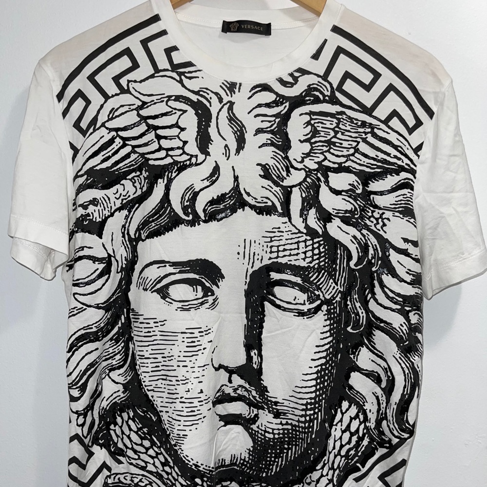 Versace T Shirt